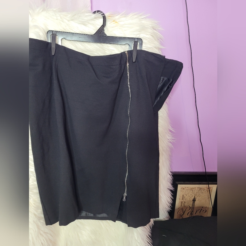 Lane collection skirt